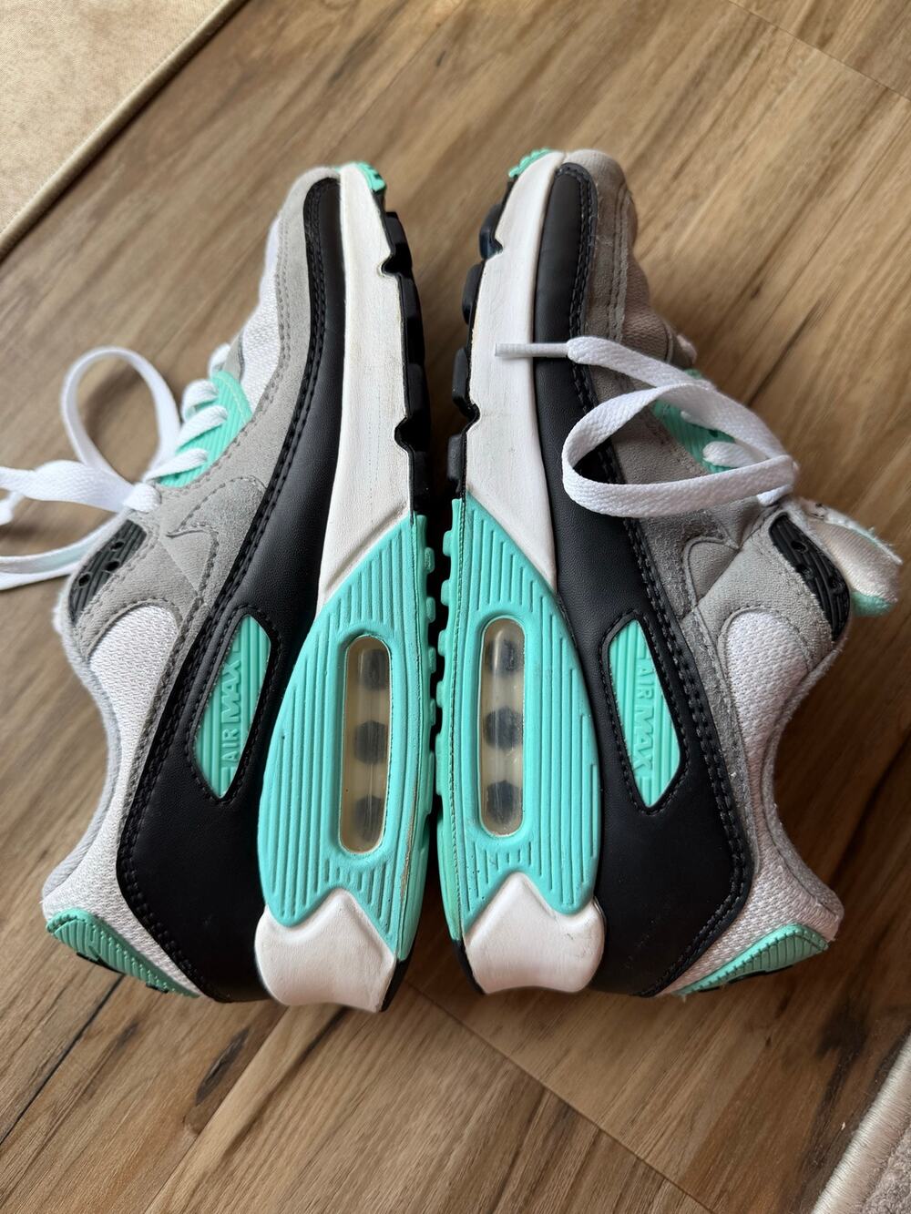 Nike Air Max 90 Hyper Turquoise Teal White Black Wmns 7.5